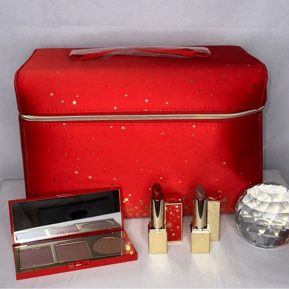 Estee Lauder Makeup Este Lauder Makeup Gift Set Plus Train Case